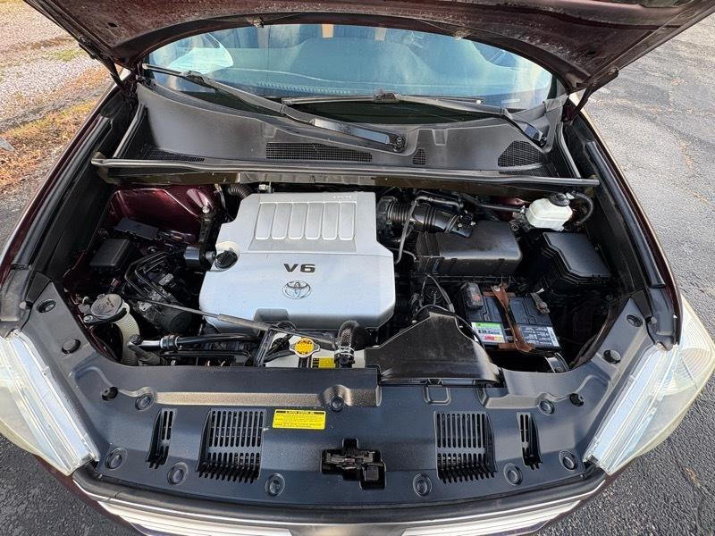 Toyota Highlander Limited 4WD 2011