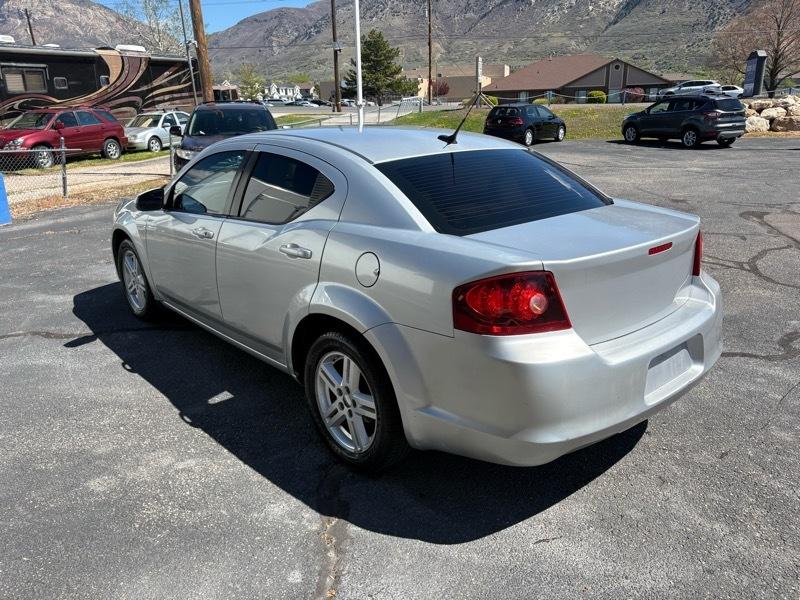 Dodge Avenger Mainstreet 2011