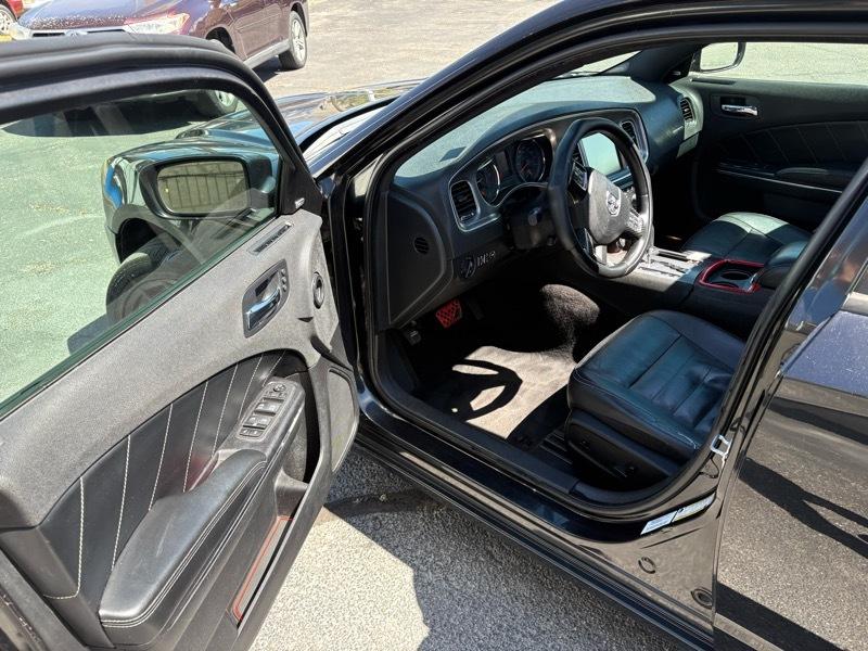 Dodge Charger R/T 2011