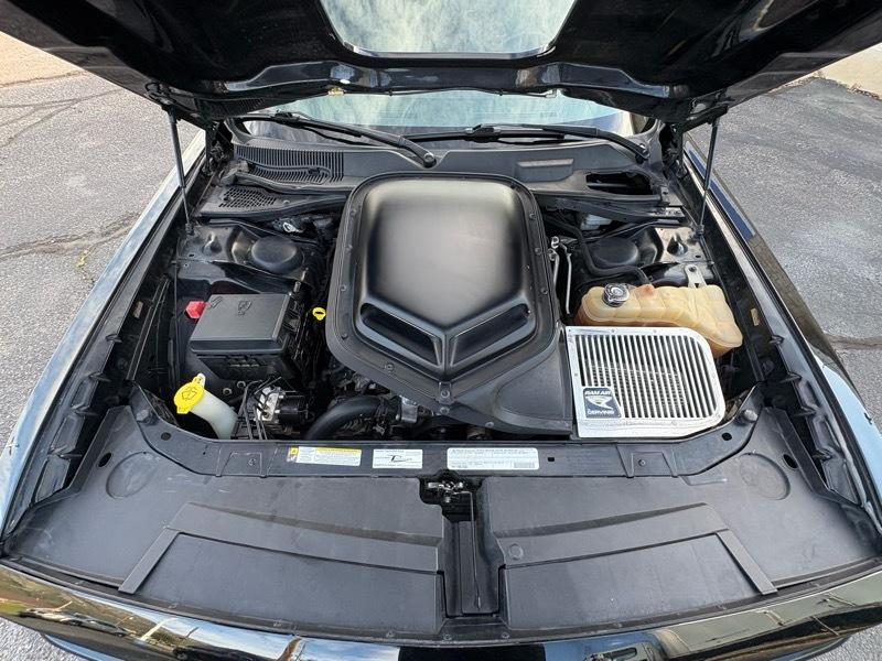 Dodge Challenger SRT8 2012