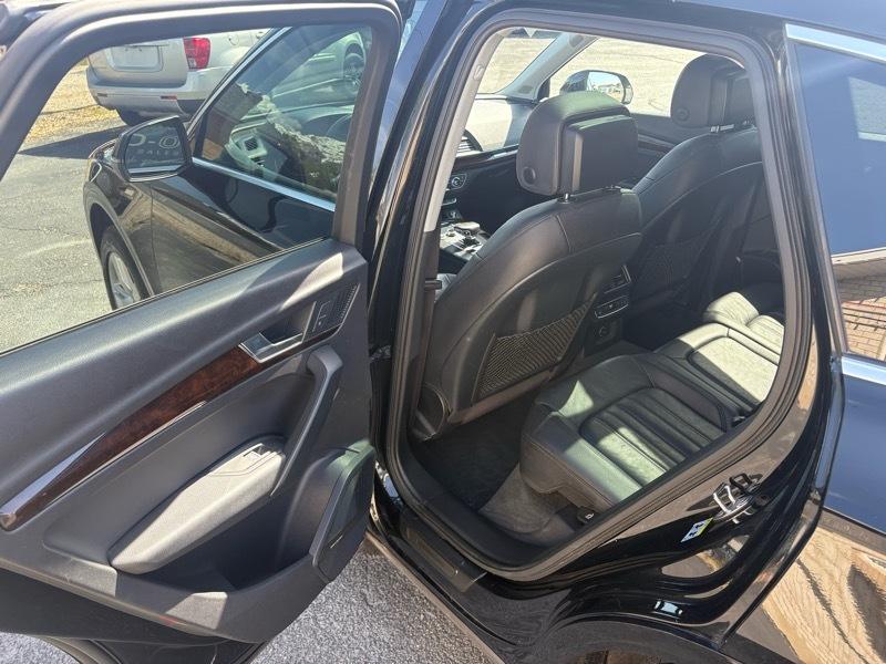 Audi Q5 2.0T Premium Plus quattro 2018