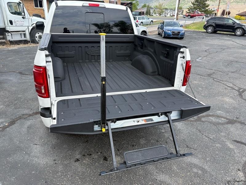 Ford F-150 4WD SuperCrew 157" Platinum 2015