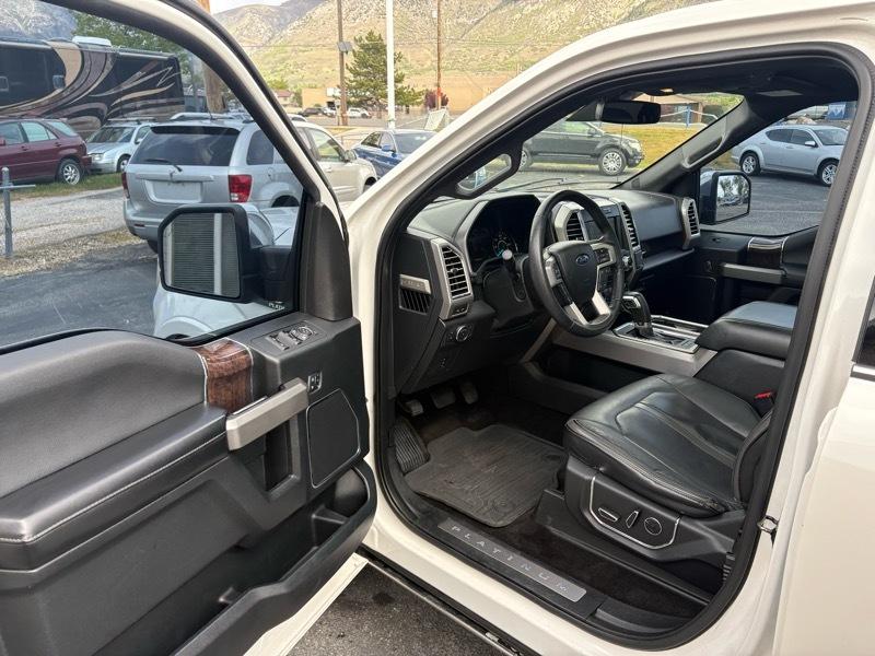 Ford F-150 4WD SuperCrew 157" Platinum 2015