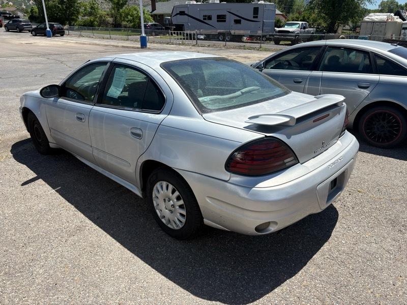 Pontiac Grand Am SE1 sedan 2004