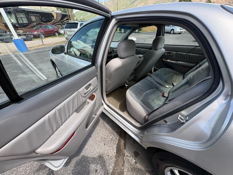 Buick Century Sedan 2004