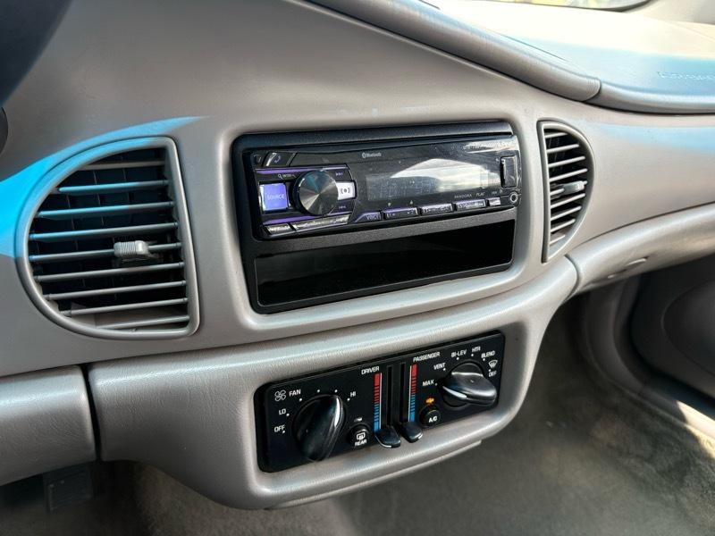Buick Century Sedan 2004