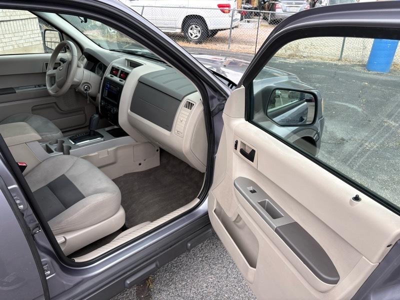 Ford Escape XLT 4WD V6 2008