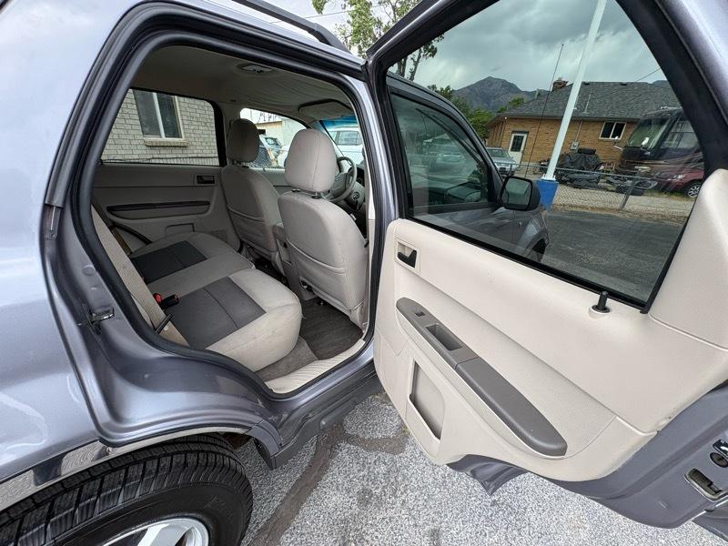 Ford Escape XLT 4WD V6 2008