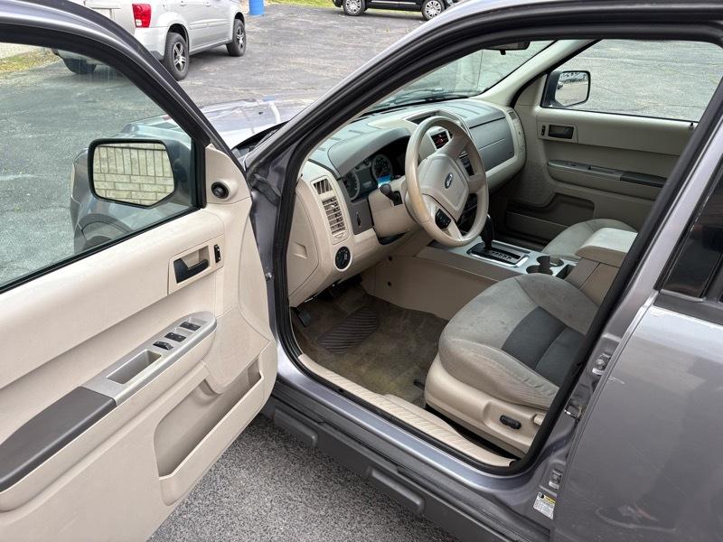 Ford Escape XLT 4WD V6 2008