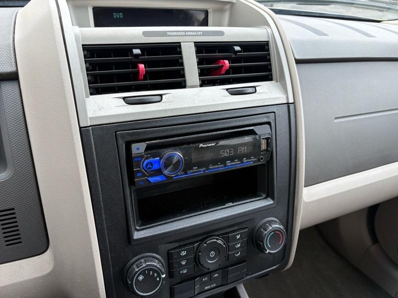 Ford Escape XLT 4WD V6 2008