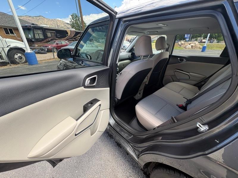 Kia Soul EX 2021