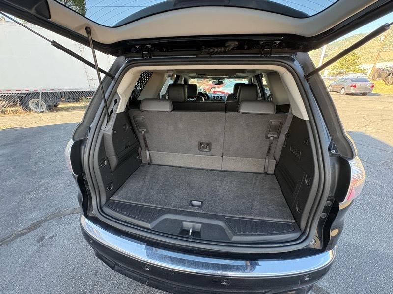 GMC Acadia Denali AWD 2012