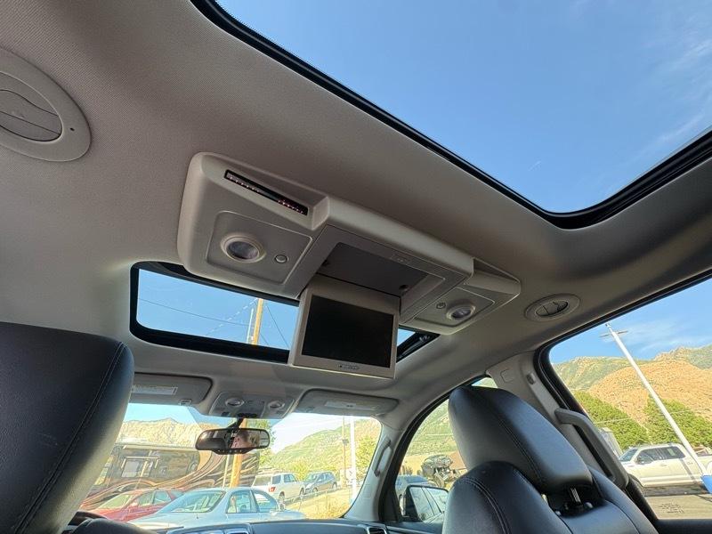 GMC Acadia Denali AWD 2012