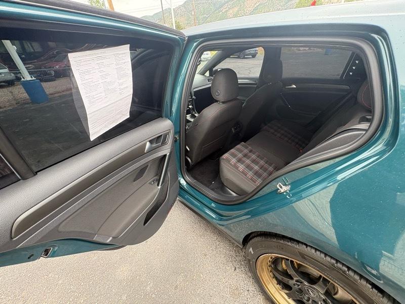 Volkswagen Golf GTI SE 6A 4-Door 2018