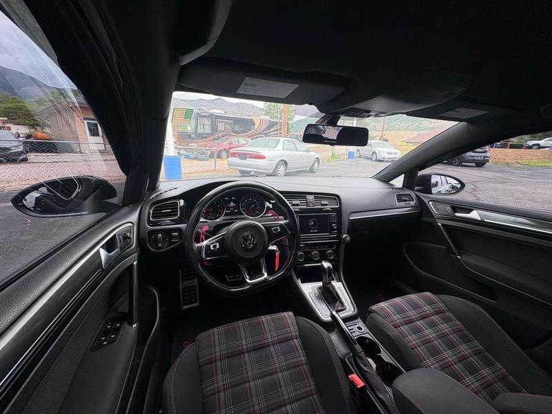 Volkswagen Golf GTI SE 6A 4-Door 2018