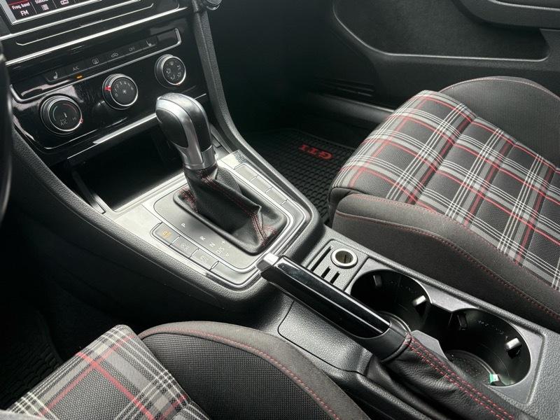 Volkswagen Golf GTI SE 6A 4-Door 2018