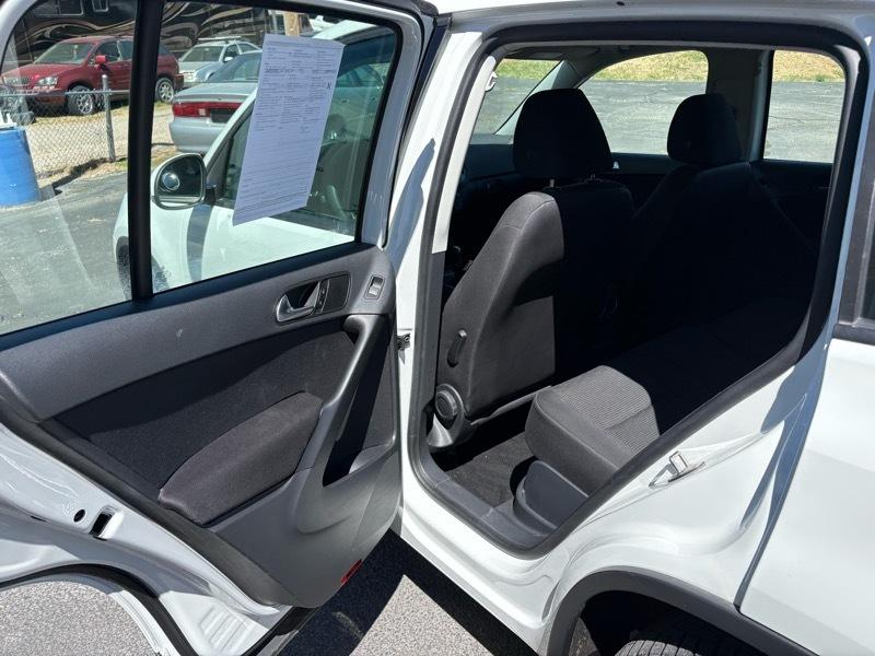 Volkswagen Tiguan S 4Motion 2017
