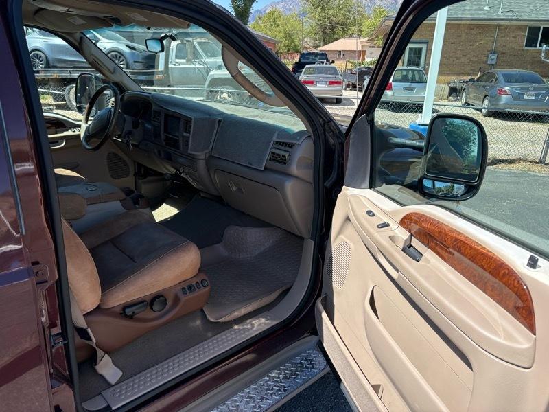 Ford F-350 SD Lariat Crew Cab Long Bed 4WD 2004