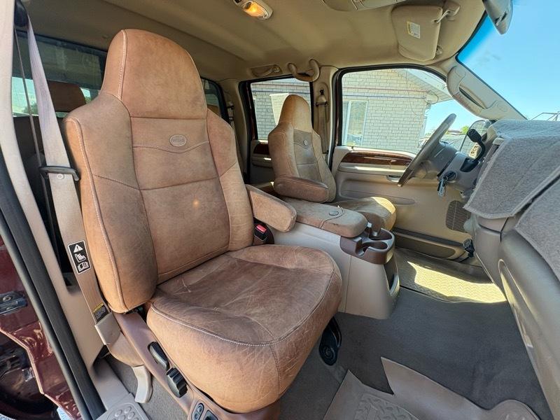 Ford F-350 SD Lariat Crew Cab Long Bed 4WD 2004