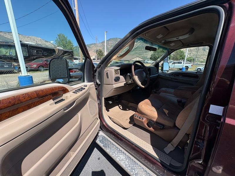 Ford F-350 SD Lariat Crew Cab Long Bed 4WD 2004