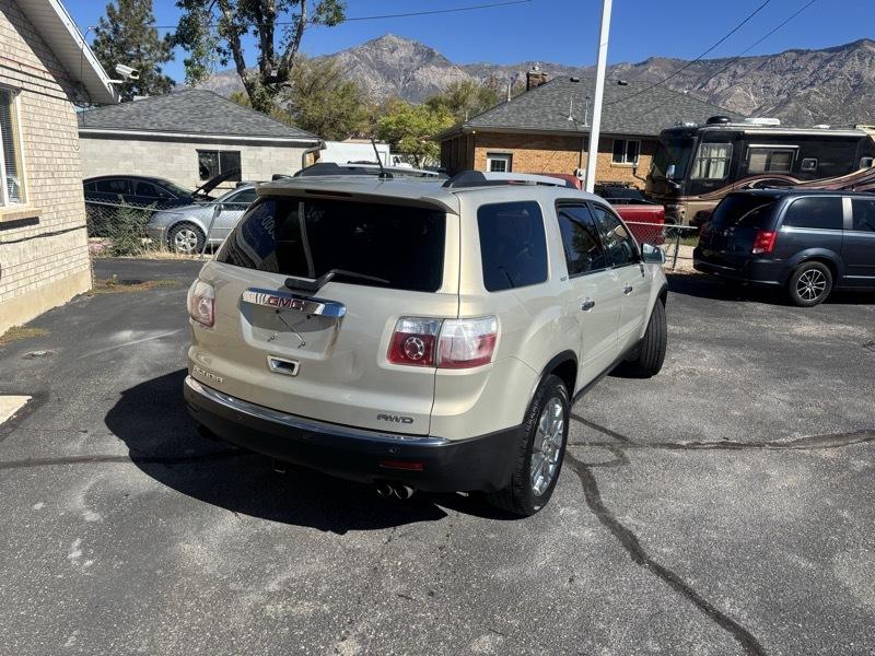 GMC Acadia SLT-2 AWD 2010