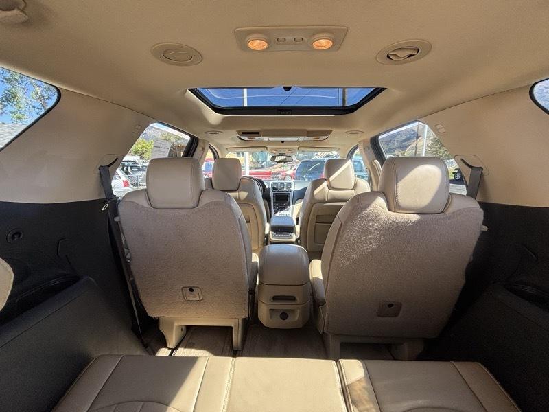 GMC Acadia SLT-2 AWD 2010