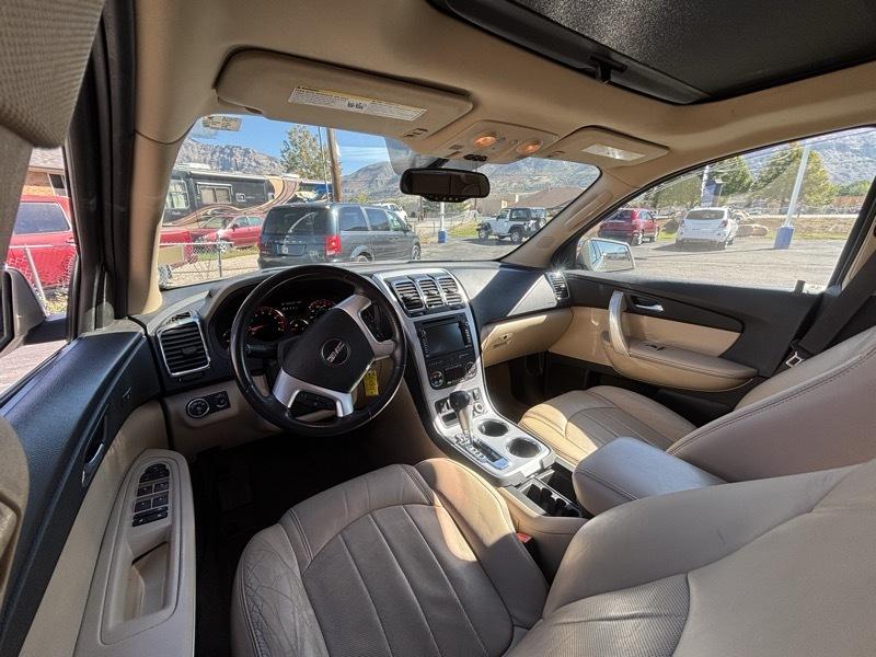 GMC Acadia SLT-2 AWD 2010