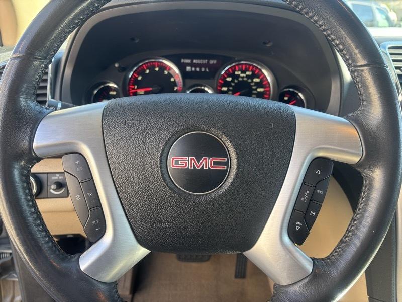 GMC Acadia SLT-2 AWD 2010