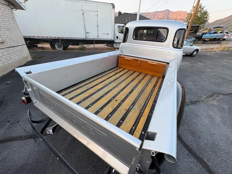 Chevrolet 3/4 Ton Pickups  1948