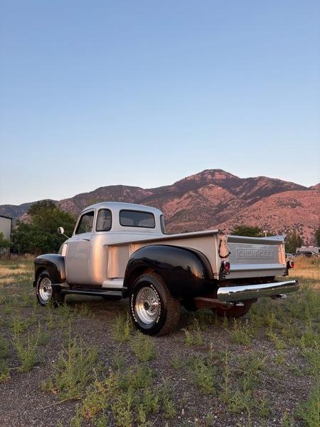 Chevrolet 3/4 Ton Pickups  1948