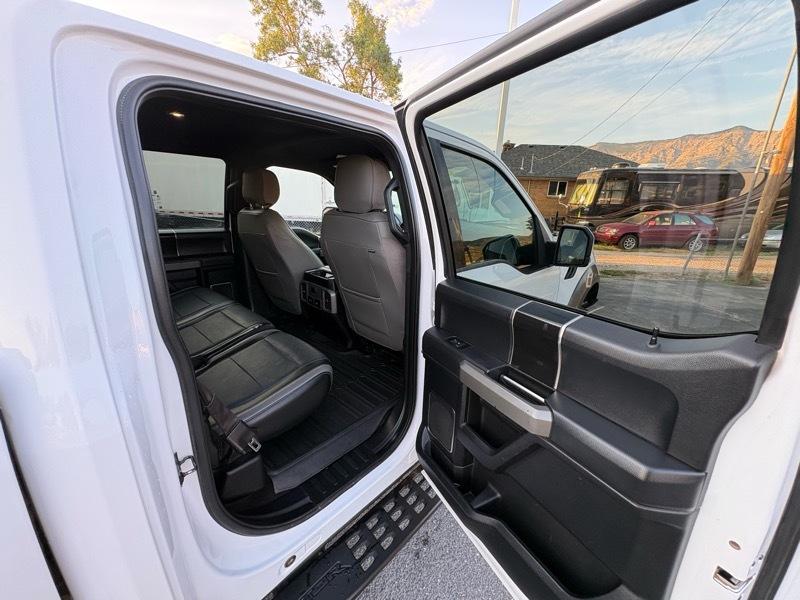 Ford F-150 Raptor SuperCrew 4WD 2017