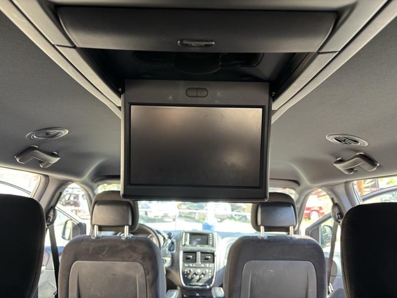 Dodge Grand Caravan SXT 2013