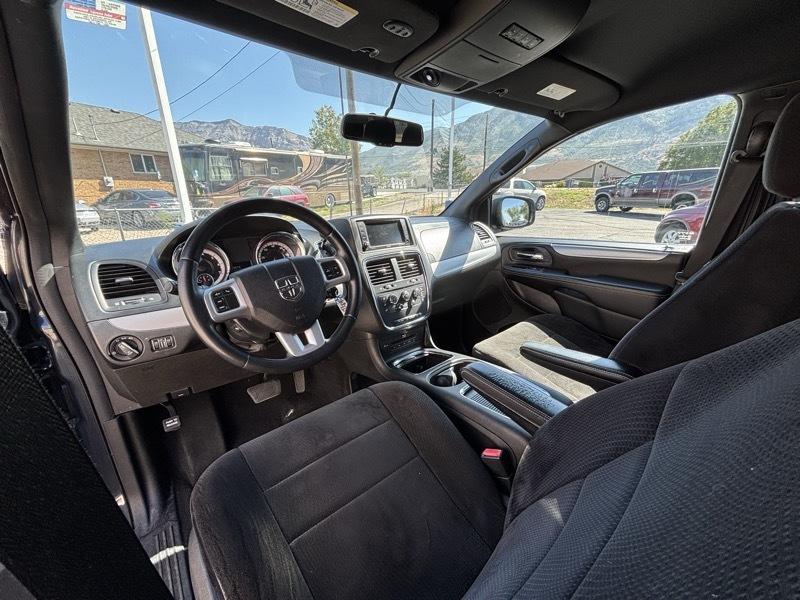 Dodge Grand Caravan SXT 2013