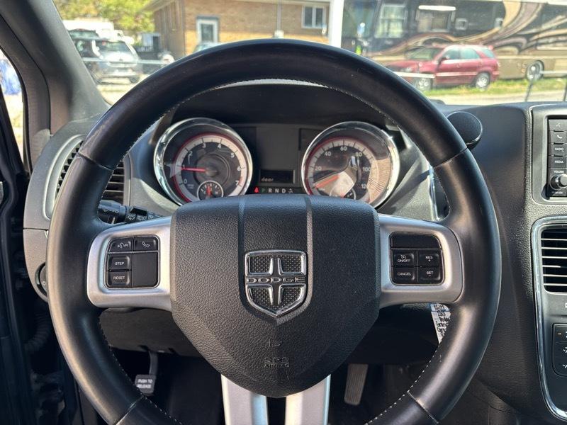 Dodge Grand Caravan SXT 2013