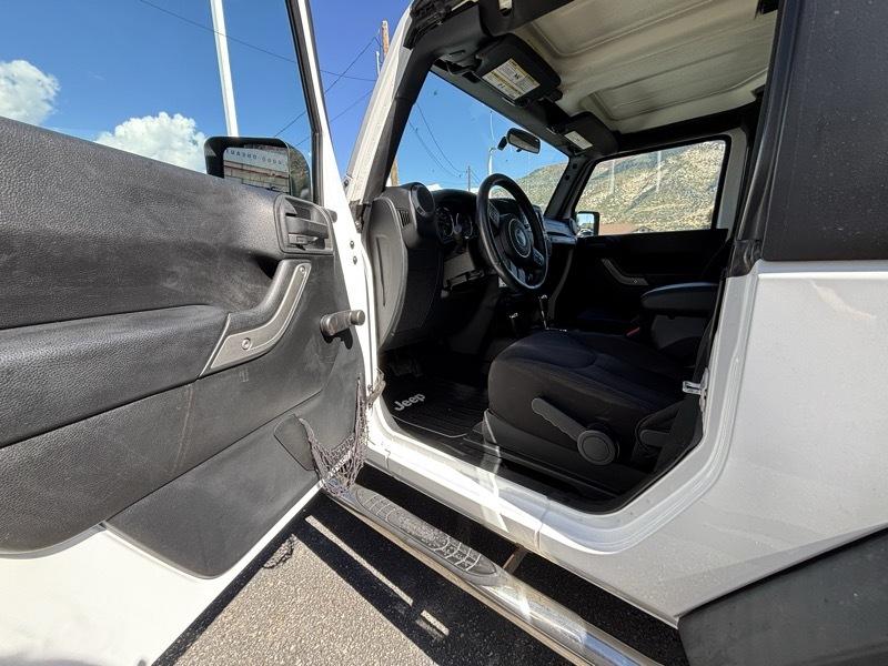 Jeep Wrangler Sport 4WD 2015