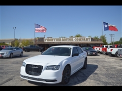 2023 Chrysler 300  2023 Chrysler 300