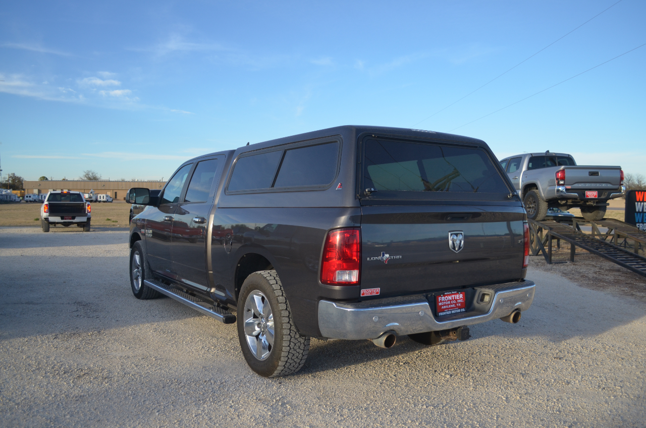 RAM 1500 2WD Crew Cab 149" Lone Star 2015