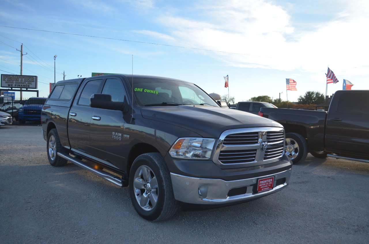 RAM 1500 2WD Crew Cab 149" Lone Star 2015