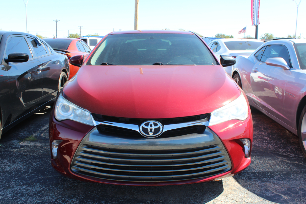 Toyota Camry XLE Auto (Natl) 2017 Toyota Camry XLE Auto (Natl) 2017