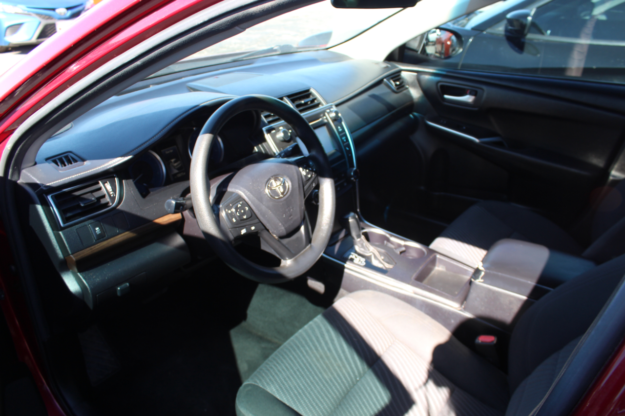 Toyota Camry XLE Auto (Natl) 2017 Toyota Camry XLE Auto (Natl) 2017