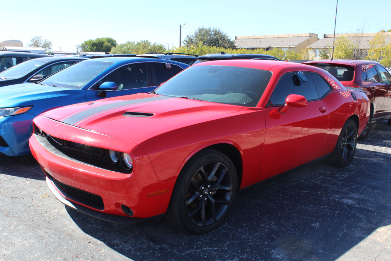 Dodge Challenger SXT RWD 2021 Dodge Challenger SXT RWD 2021
