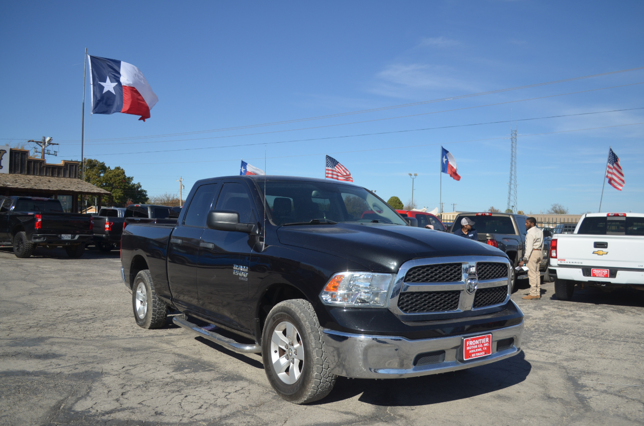 RAM 1500 Classic Tradesman 4x2 Quad Cab 6'4" Box 2019