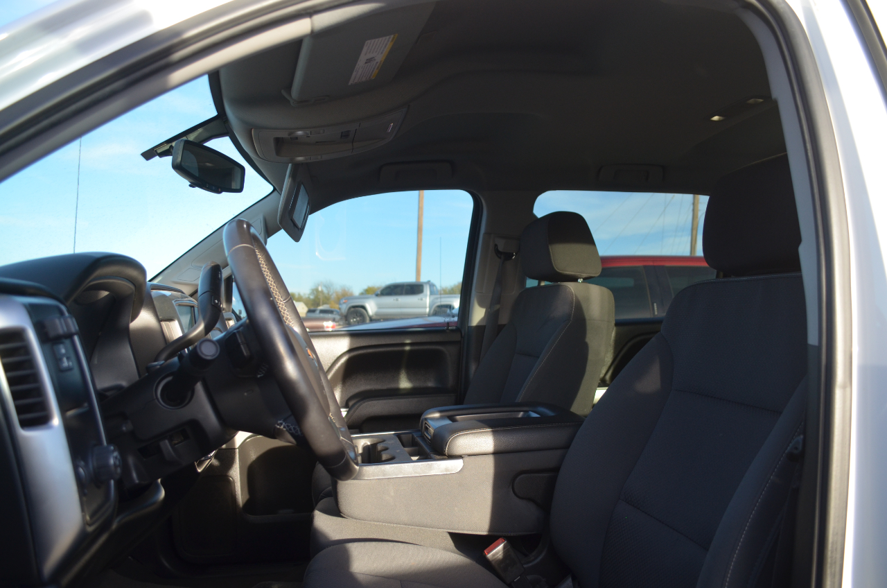 Chevrolet Silverado 1500 2WD Crew Cab 143.5" LT w/1LT 2018