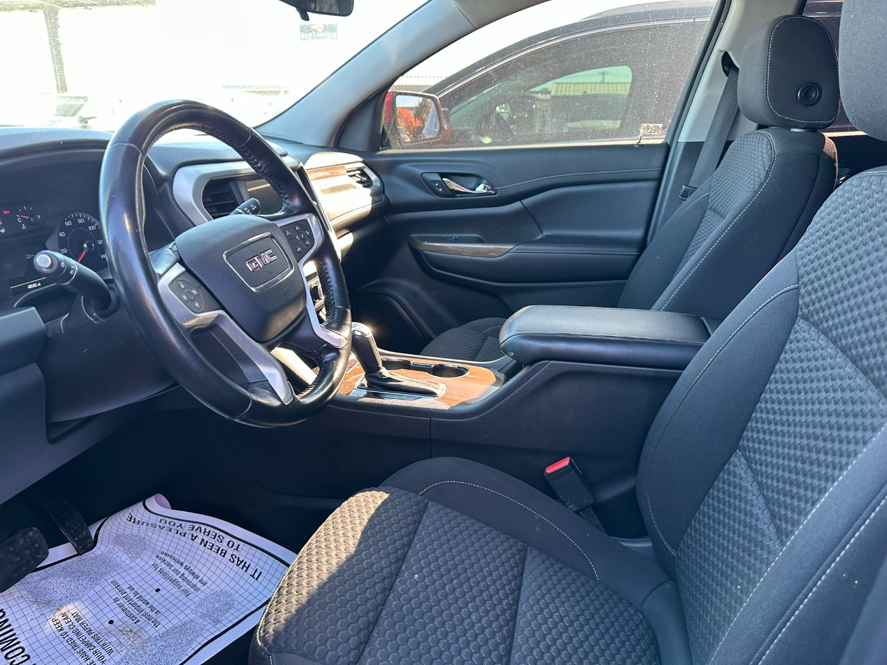 GMC Acadia FWD 4dr SLE w/SLE-1 2019