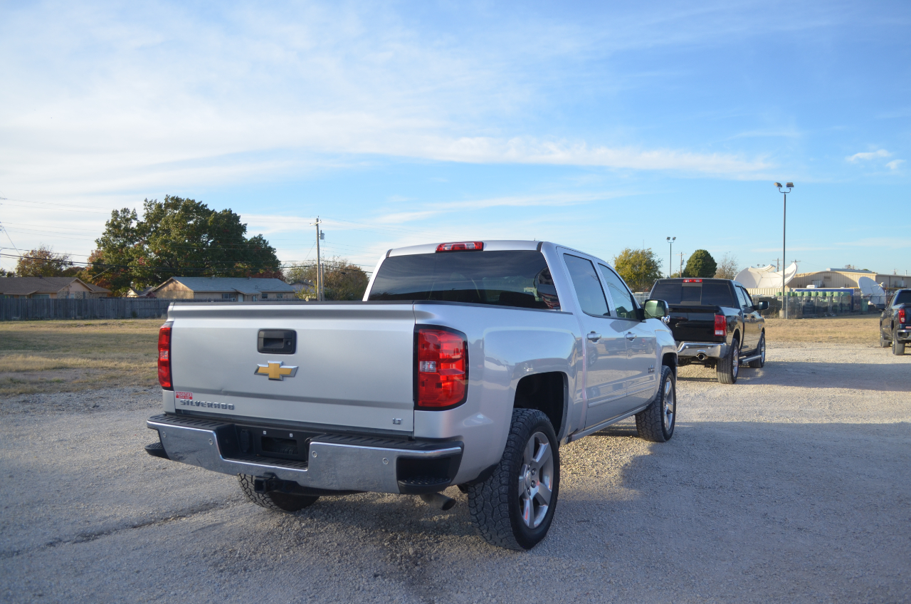 Chevrolet Silverado 1500 2WD Crew Cab 143.5" LT w/1LT 2018