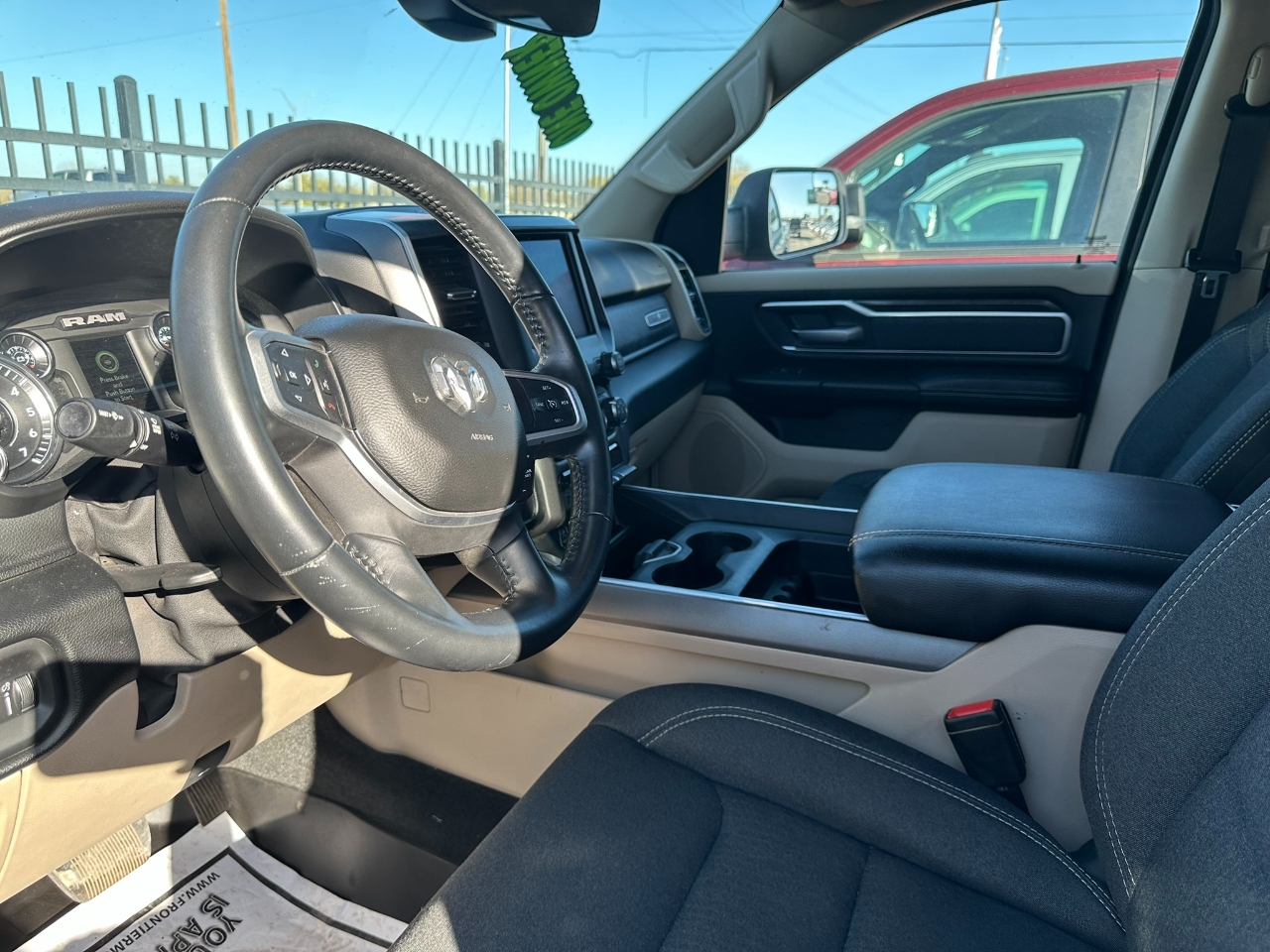 RAM 1500 Lone Star 4x2 Crew Cab 5'7" Box 2020