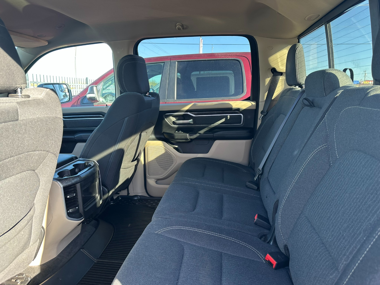 RAM 1500 Lone Star 4x2 Crew Cab 5'7" Box 2020