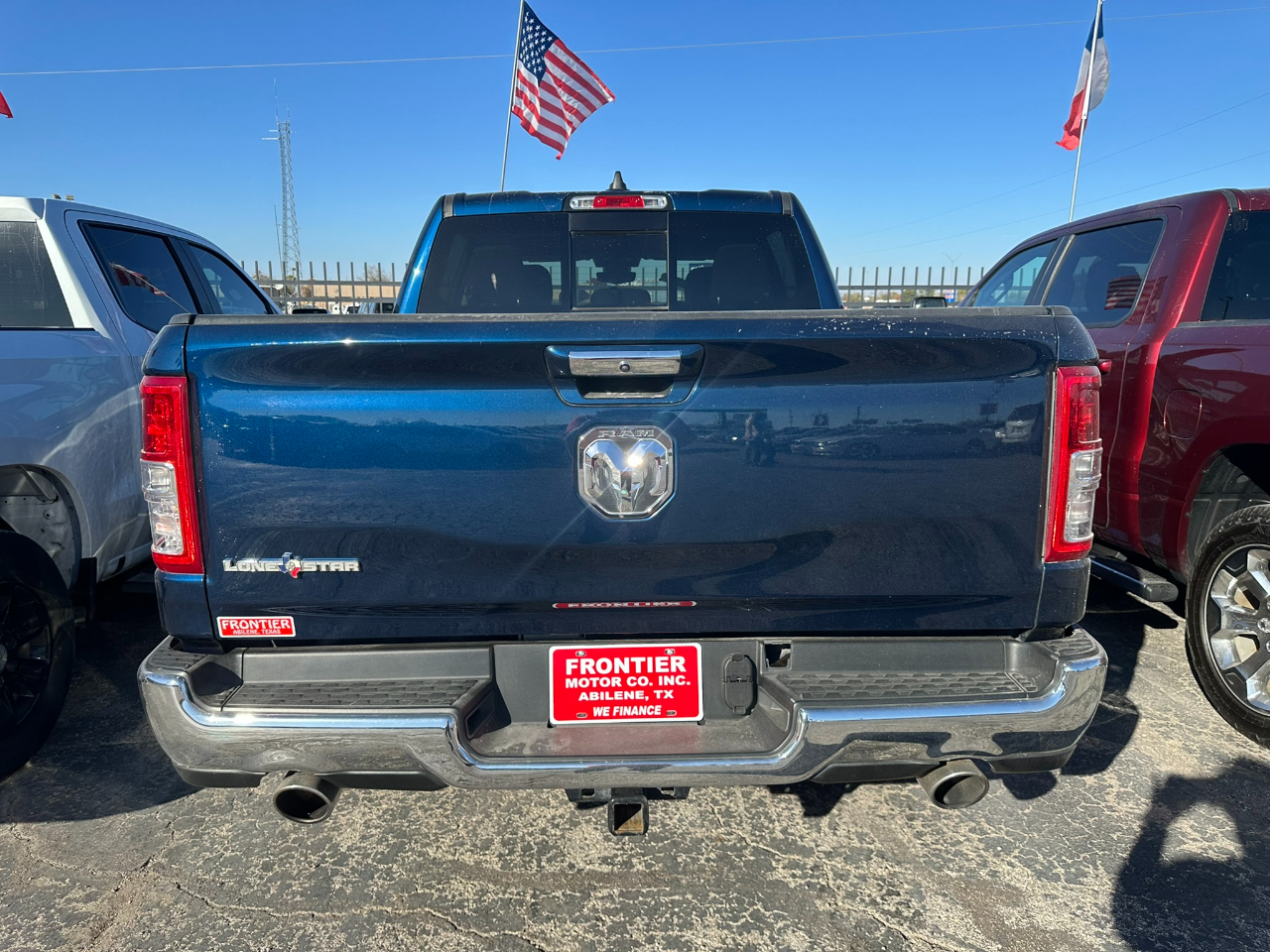 RAM 1500 Lone Star 4x2 Crew Cab 5'7" Box 2020