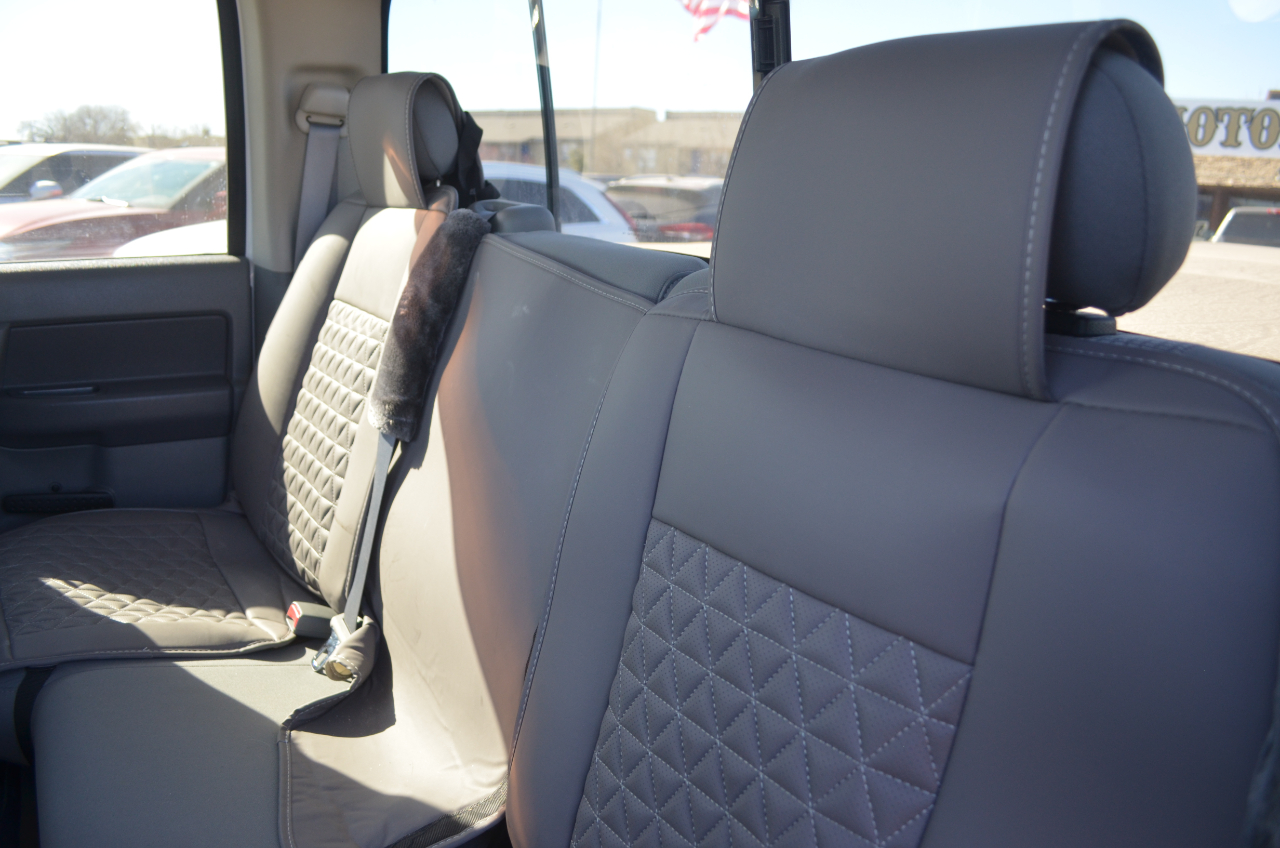 Dodge Ram 2500 2WD Quad Cab 160.5" SLT 2007