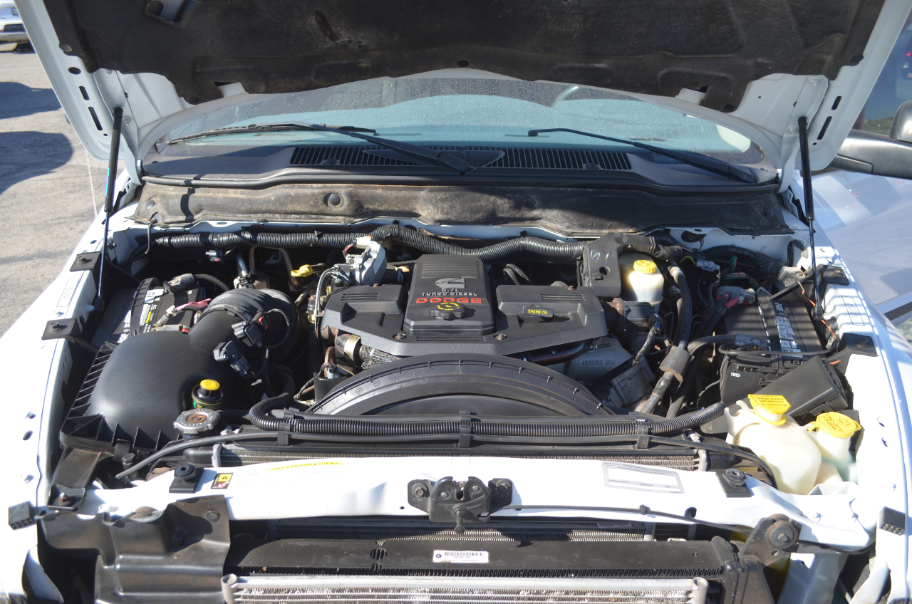 Dodge Ram 2500 2WD Quad Cab 160.5" SLT 2007